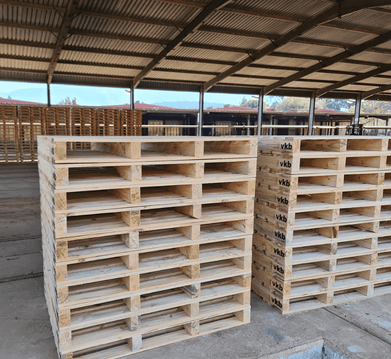 Stringer Pallets - PalletBiz